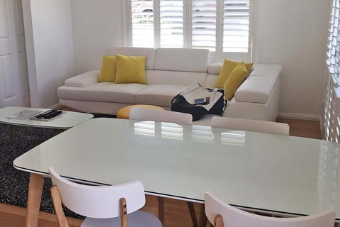 Yarra Glen Racecourse Apartments - Kawana Tourism 6