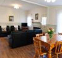 Country Gate Cottages - Kawana Tourism