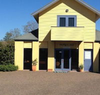 Tranquil Vale Vineyard  Cottages - Kawana Tourism