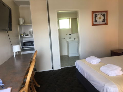 Southbank Motel - Kawana Tourism 5