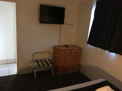 Southbank Motel - Kawana Tourism 4