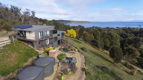 Storm Bay B&B - Kawana Tourism 4
