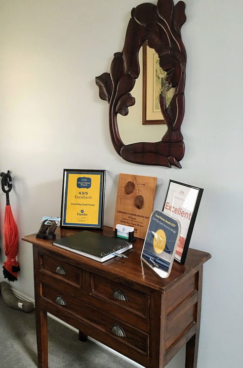 Storm Bay B&B - Kawana Tourism 2