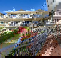 Yamba Beach Motel - Kawana Tourism