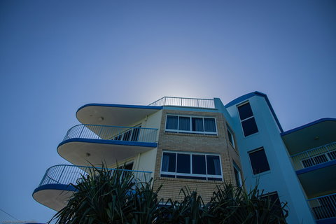Tripcony Quays Apartments - Kawana Tourism 1