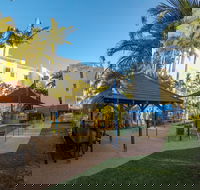 Tripcony Quays Apartments - Kawana Tourism