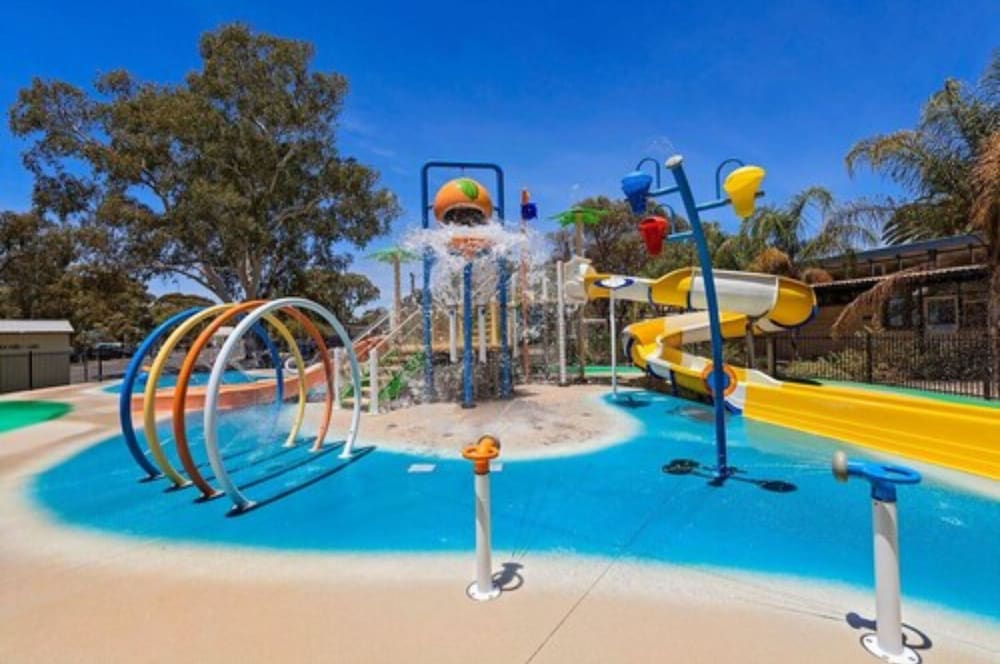  Kawana Tourism