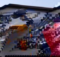 Troldhaugen Lodge - Kawana Tourism