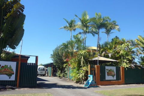 JJs Backpackers Hostel - Kawana Tourism 0