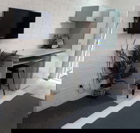 Beach Park Motel - Kawana Tourism