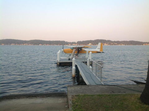 Overnight Reflections B & B - Kawana Tourism 2