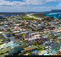 Albany Holiday Units - Kawana Tourism