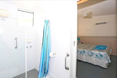 Jacaranda Guest House - Kawana Tourism 3
