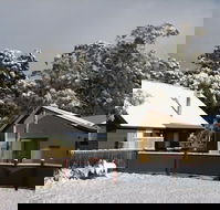 Derwent Bridge Chalets  Studios - Kawana Tourism