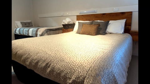 Black Forest Motel - Kawana Tourism 6