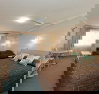 Abraham Lincoln Motel - Kawana Tourism