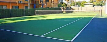 Aquarius Resort Holiday Apartments - Kawana Tourism 5