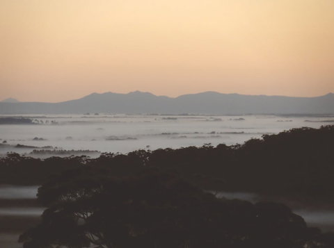 Tennessee Hill Chalets - Kawana Tourism 2
