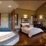 King Ludwigs Cottage - Kawana Tourism 0