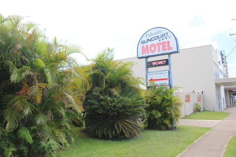 Caloundra Suncourt Motel - Kawana Tourism 5