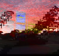 Colonial Terrace Motor Inn - Kawana Tourism