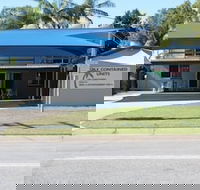 Seaforth Holiday Units - Kawana Tourism