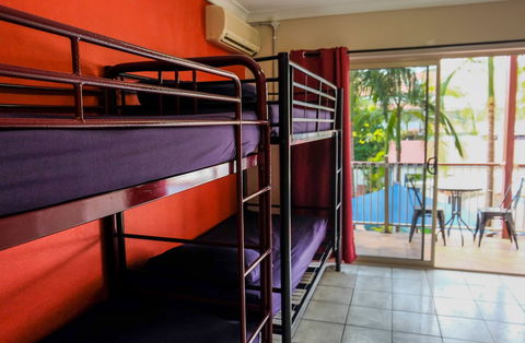 Brisbane Backpackers Resort - Hostel - Kawana Tourism 4
