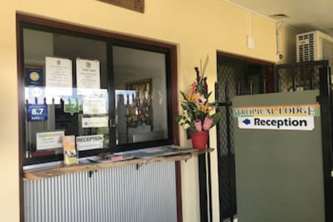 Tropical Lodge - Kawana Tourism 0