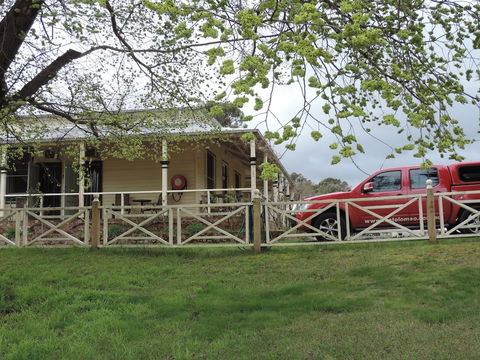 Snug As A Bug Motel - Kawana Tourism 0