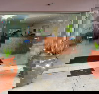 Mackellar Motel - Kawana Tourism