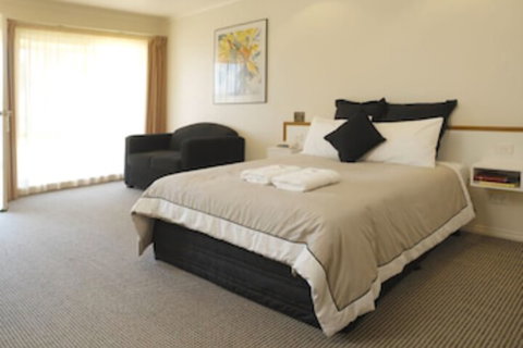 Murray Downs Resort - Kawana Tourism 5