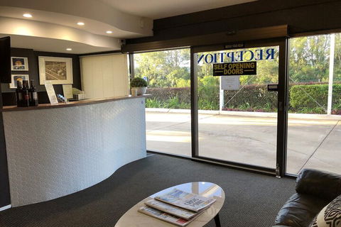 Logan City Motor Inn - Kawana Tourism 4