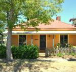 Cooma Cottage - Kawana Tourism