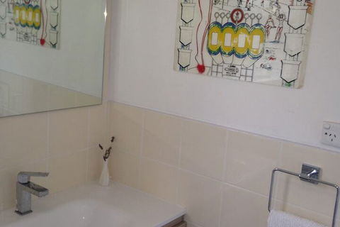 Hyams Beach House - A Secret Treasure - Kawana Tourism 6