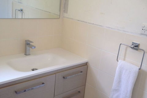 Hyams Beach House - A Secret Treasure - Kawana Tourism 2