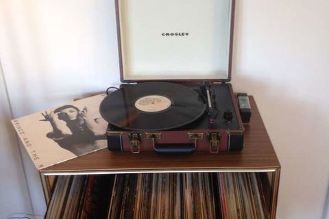 Hyams Beach House - A Secret Treasure - Kawana Tourism 1