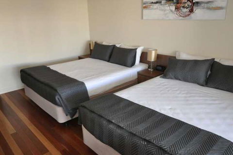The Australian Hotel Motel Dalby - Kawana Tourism 4