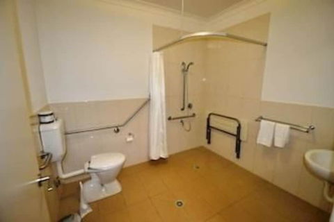 The Australian Hotel Motel Dalby - Kawana Tourism 6