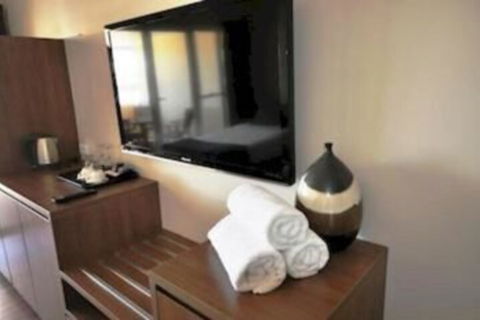 The Australian Hotel Motel Dalby - Kawana Tourism 0