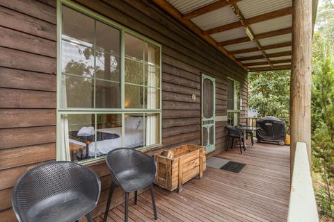 Country Lane Cottage - Kawana Tourism 3