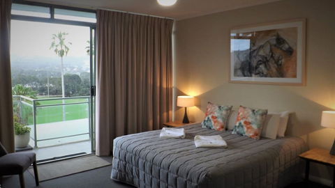 Avoca Palms Resort Apartments - Kawana Tourism 2