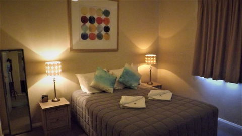 Avoca Palms Resort Apartments - Kawana Tourism 5