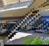 Mayfair Motel Emerald - Kawana Tourism