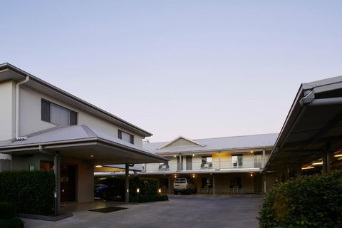 Chinchilla Downtown Motor Inn - Kawana Tourism 1
