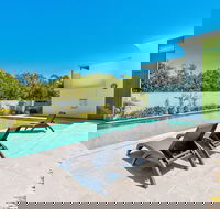 Mackay Oceanside Central Hotel - Kawana Tourism