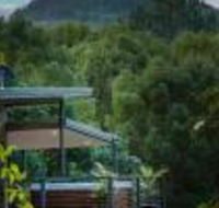Babbling Brook Retreat - Kawana Tourism