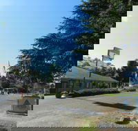 Gundagai Cabins  Tourist Park - Kawana Tourism