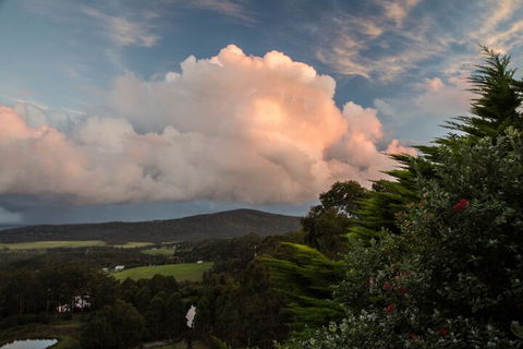 Celestine Retreat - Kawana Tourism 7
