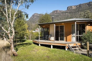 Grampians Chalets - Kawana Tourism 0