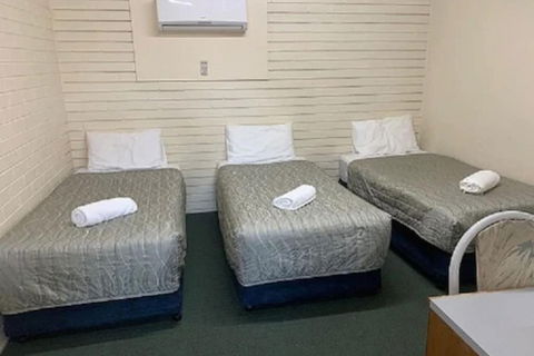 Solomon Inn Wollongong - Kawana Tourism 3